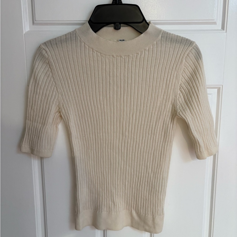 Uniqlo Off-White Ribbed Knit Sweater